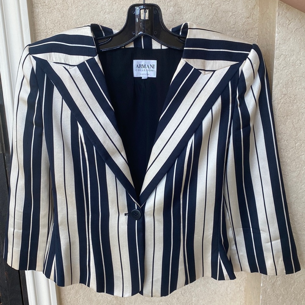 Blazer from Armani Collezioni.